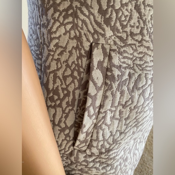 Flattering work Dress Banana Republic size 6 - Picture 4 of 11